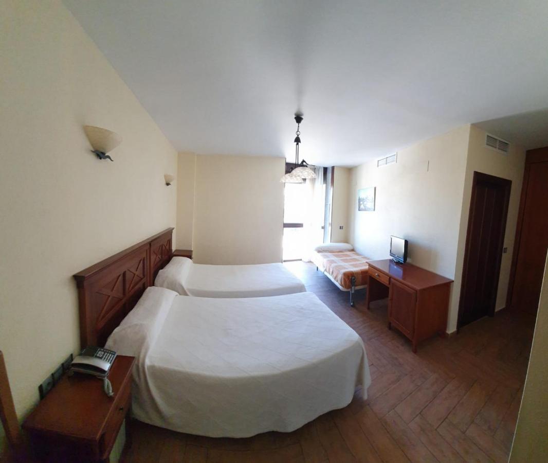 Hotel Casa Beletri เบคาร์ ภายนอก รูปภาพ