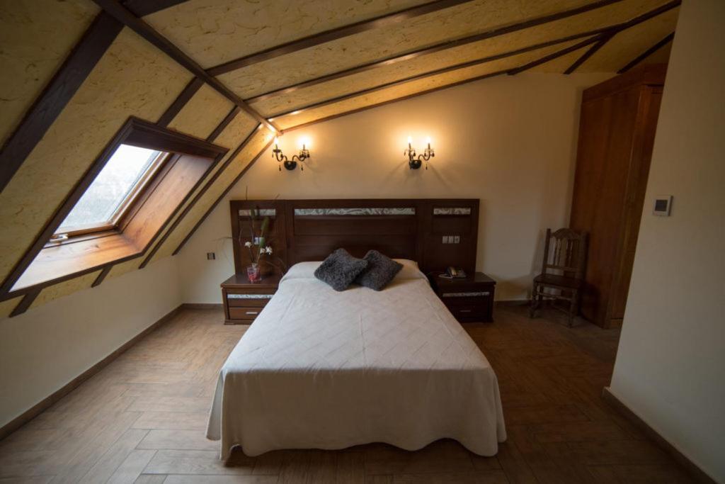 Hotel Casa Beletri เบคาร์ ภายนอก รูปภาพ