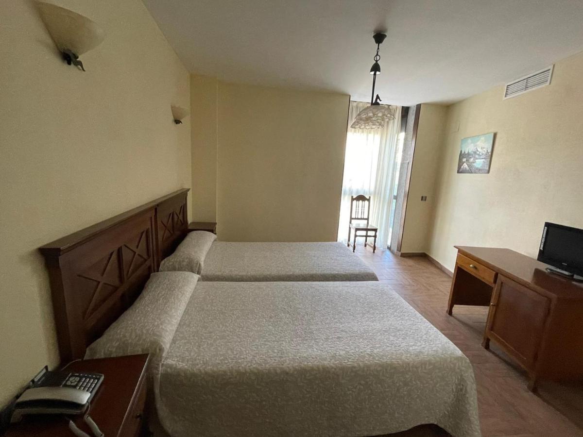 Hotel Casa Beletri เบคาร์ ภายนอก รูปภาพ