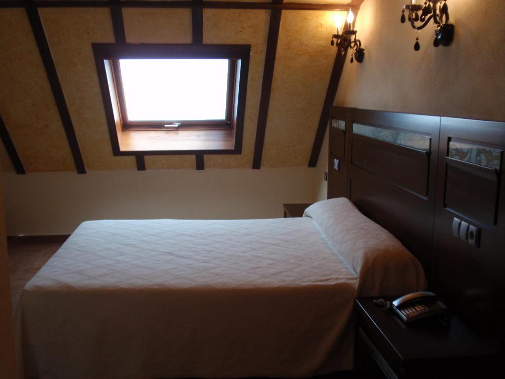 Hotel Casa Beletri เบคาร์ ห้อง รูปภาพ
