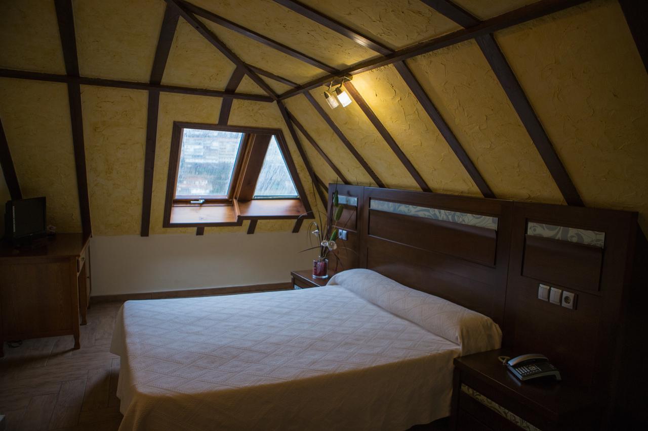 Hotel Casa Beletri เบคาร์ ภายนอก รูปภาพ